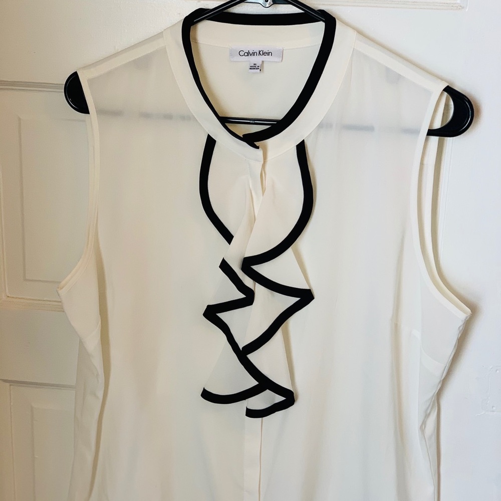 Blouse Calvin Klein white office/casual look